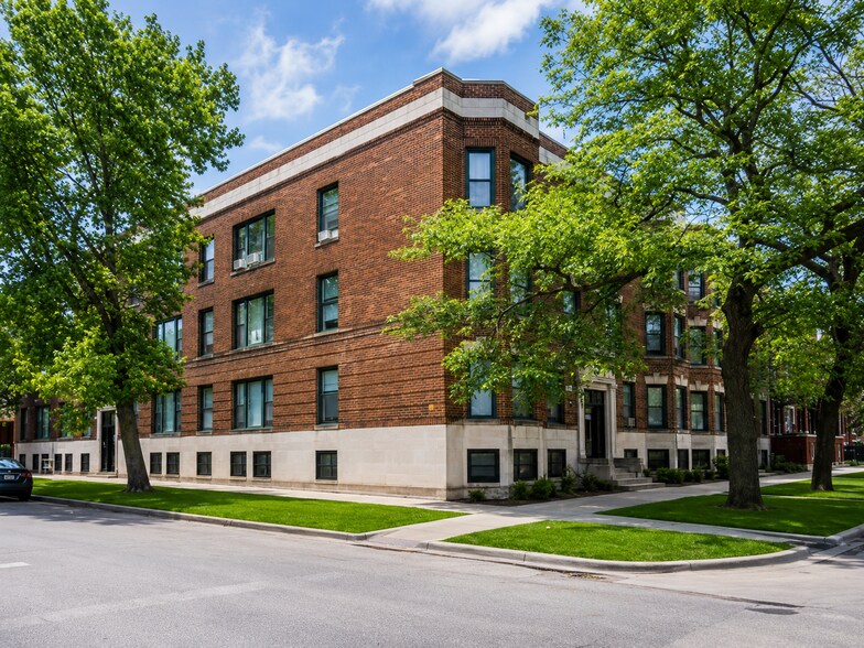 Primary Photo Of 5609 S Michigan Ave, Chicago Apartments For Sale