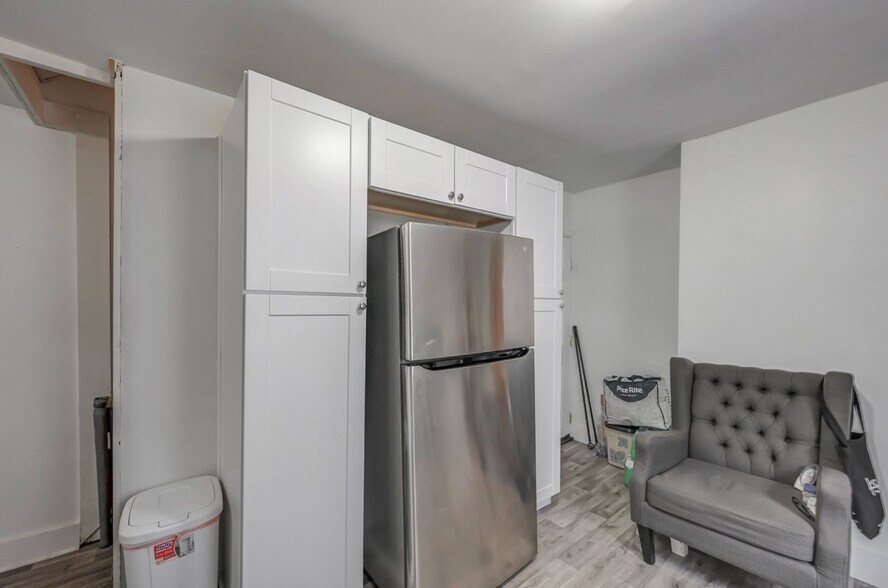 More Photos Of 317 S 10th Ave, Scranton Warehouse For Sale