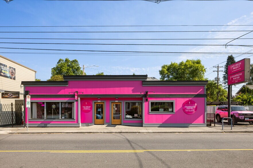 Primary Photo Of 3341-3343 SE Hawthorne Blvd, Portland Freestanding For Sale