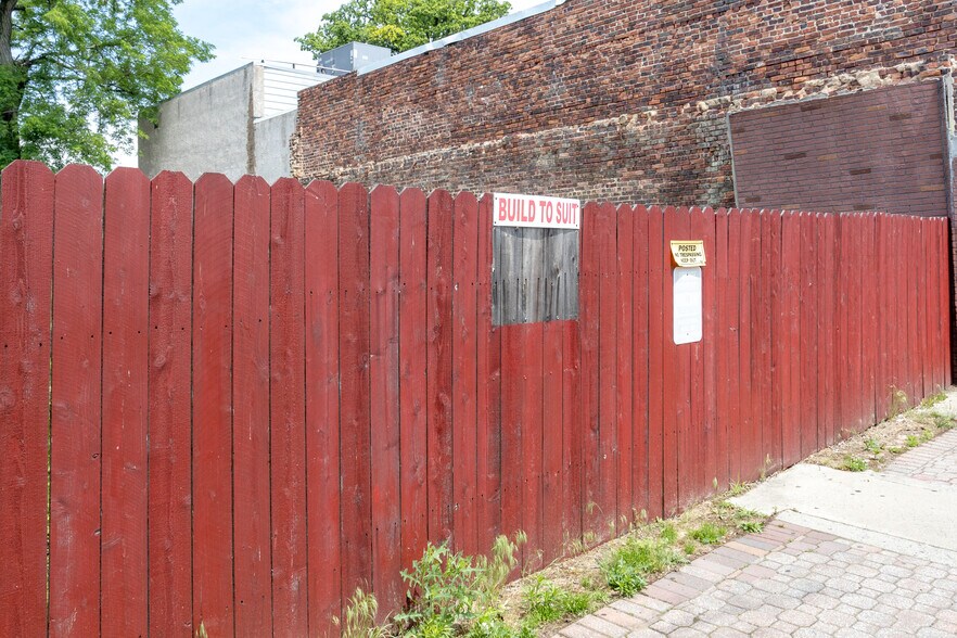 More Photos Of 111-115 N Union Ave, Cranford General Retail For Lease