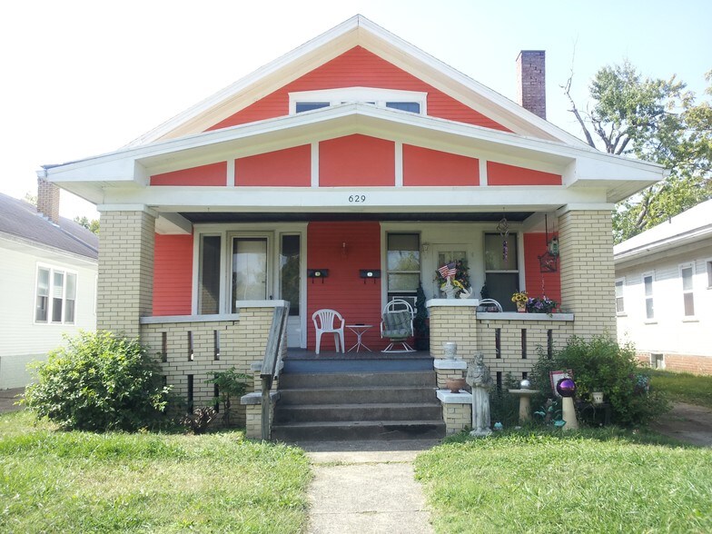 More Photos Of 637 S Fares Ave, Evansville Specialty For Sale