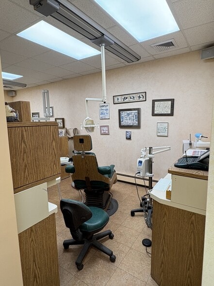 More Photos Of 312A Bedford Ave, Bellmore Healthcare For Sale