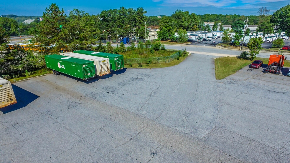 More Photos Of 55 Alston Ct, Forest Park Truck Terminal For Sale