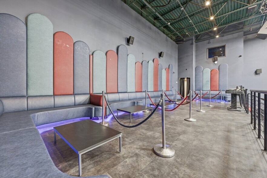 More Photos Of 370 E Main St, Ansonia Restaurant For Sale