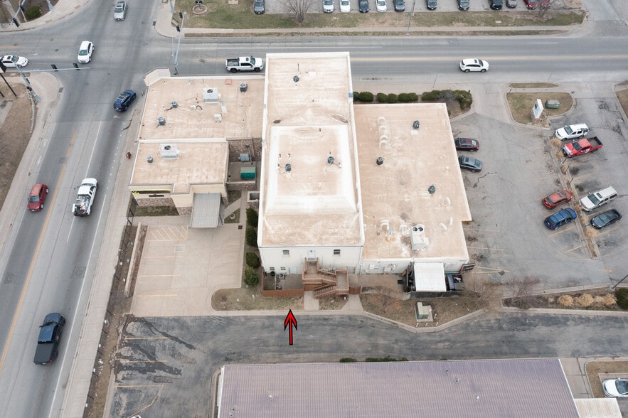 More Photos Of 2319 Vinton St, Omaha Office Residential For Sale