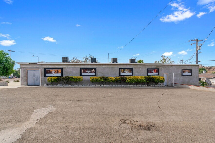 More Photos Of 21871 Richard St, Perris Religious Facility For Sale