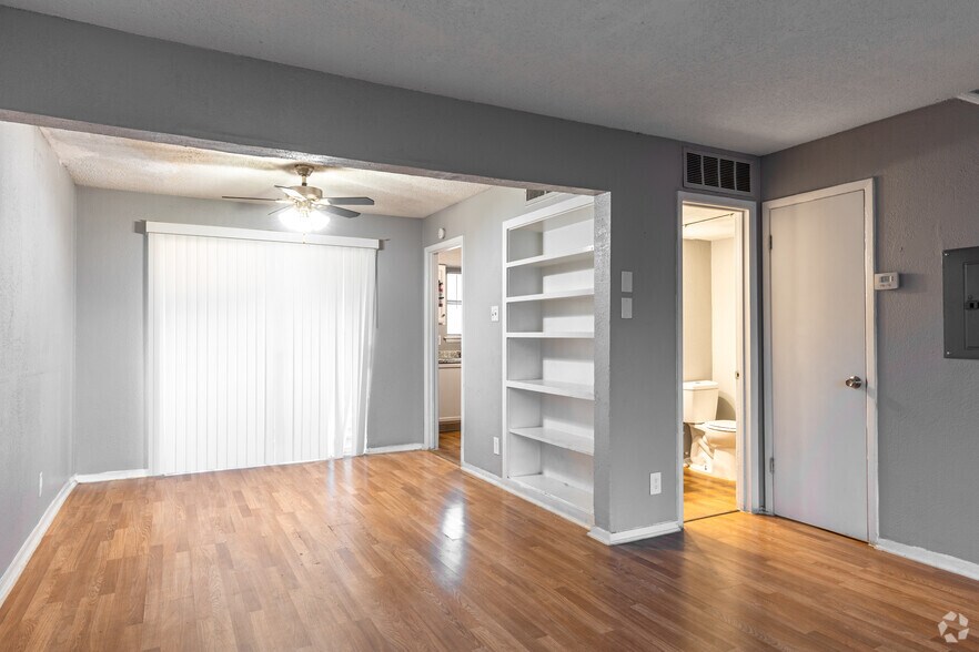 More Photos Of 14000 Esperanza Rd, Dallas Apartments For Sale