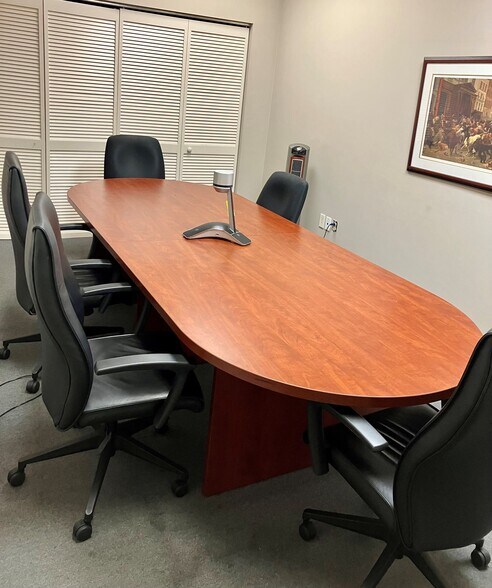 More Photos Of 1251 Sawgrass Corporate Pky, Sunrise Light Distribution For Sale