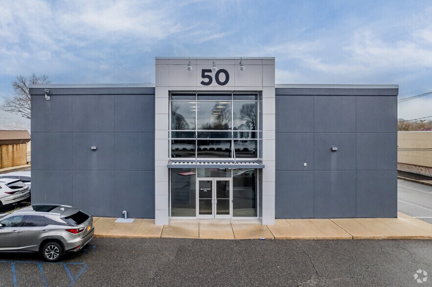 More Photos Of 50 Jericho Tpke, Jericho Office For Sale