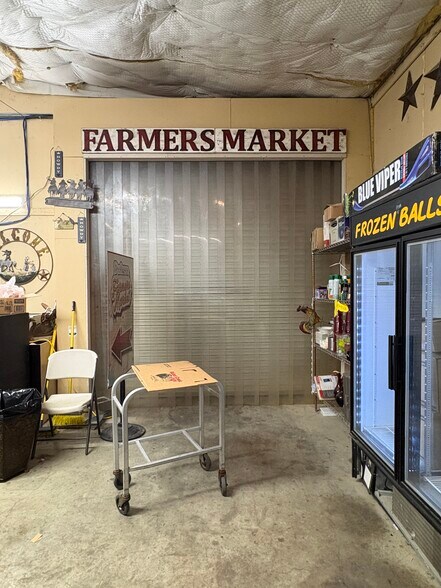 More Photos Of 6529 Asher Rd, Alvarado Specialty For Sale