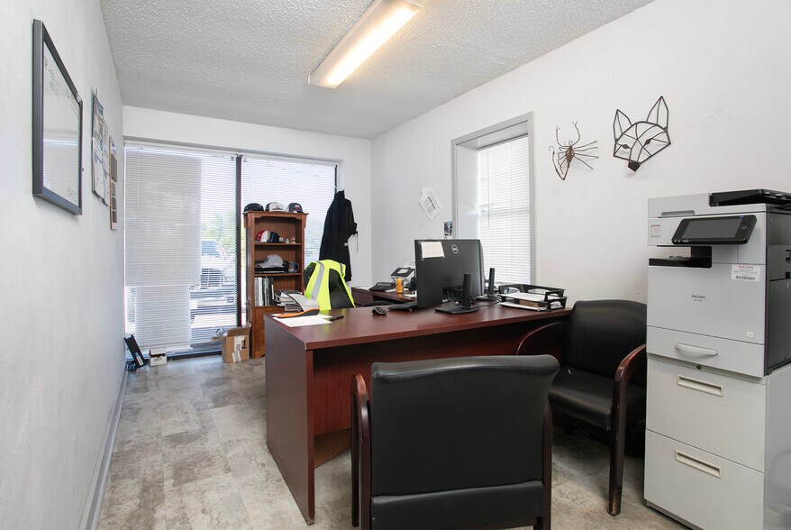 More Photos Of 5004 FM 2767, Tyler Industrial For Sale