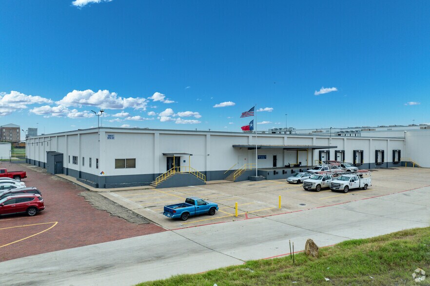 Primary Photo Of 600 E 9th St, Fort Worth Refrigeration Cold Storage For Lease
