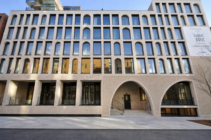 More Photos Of 335 Bond St, Brooklyn Apartments For Lease