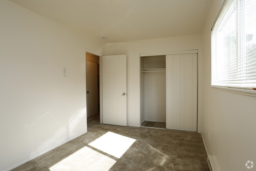 More Photos Of 17726 SE Division St, Portland Apartments For Sale