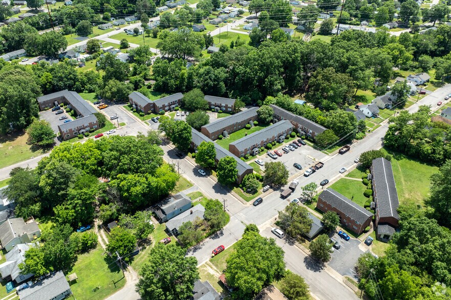 More Photos Of 420 S 21st Ave, Hopewell Apartments For Sale