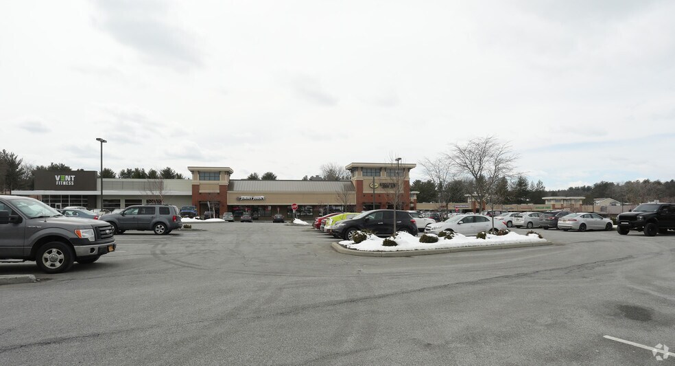 More Photos Of 2080 Western Ave, Guilderland General Retail For Lease