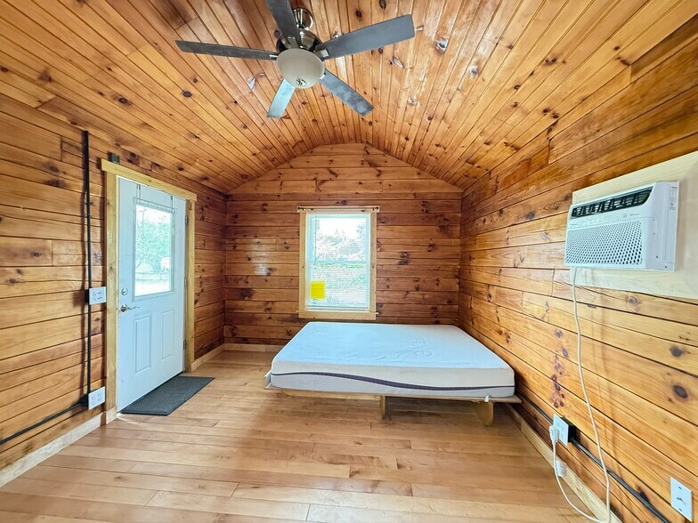 More Photos Of 984 Waterloo Geneva Rd, Waterloo Town Trailer Camper Park For Sale