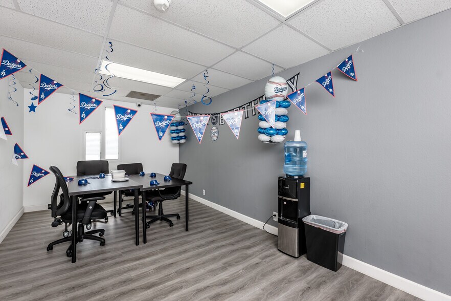 More Photos Of 13663 Prairie Ave, Hawthorne Office For Sale
