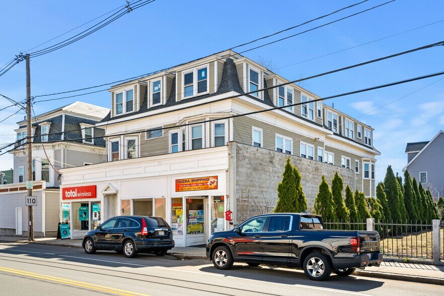 More Photos Of 136-138 Winter St, Haverhill Storefront Retail Residential For Sale