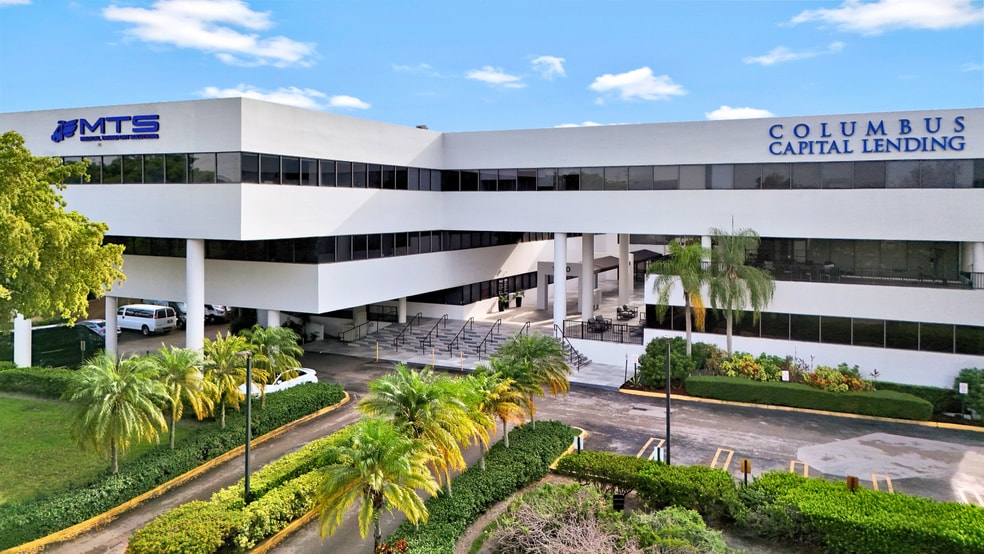 More Photos Of 14750 NW 77th Ct, Miami Lakes Office For Lease