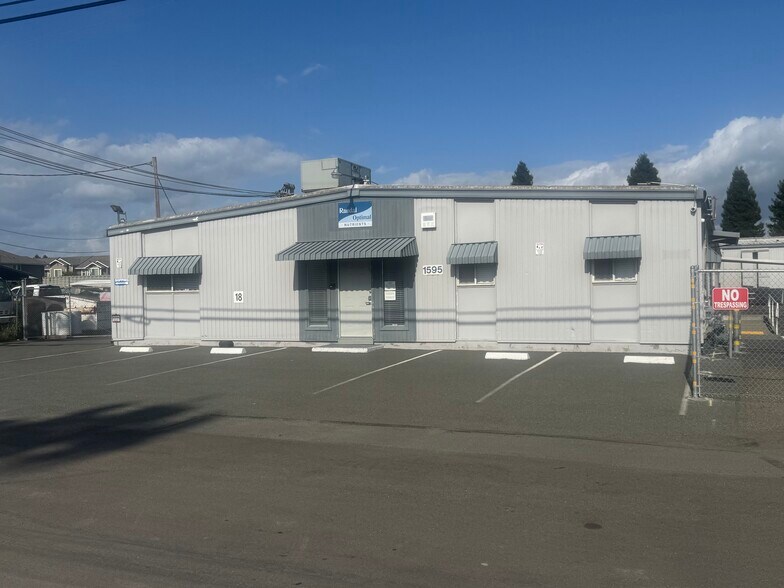 Primary Photo Of 1595 Hampton Way, Santa Rosa Manufacturing For Sale
