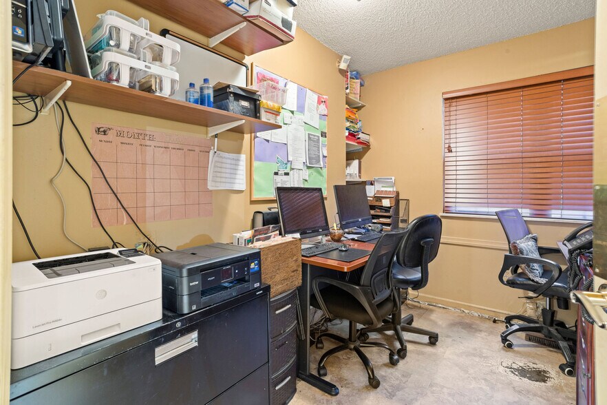 More Photos Of 1852 Chews Landing Rd, Blackwood Freestanding For Sale