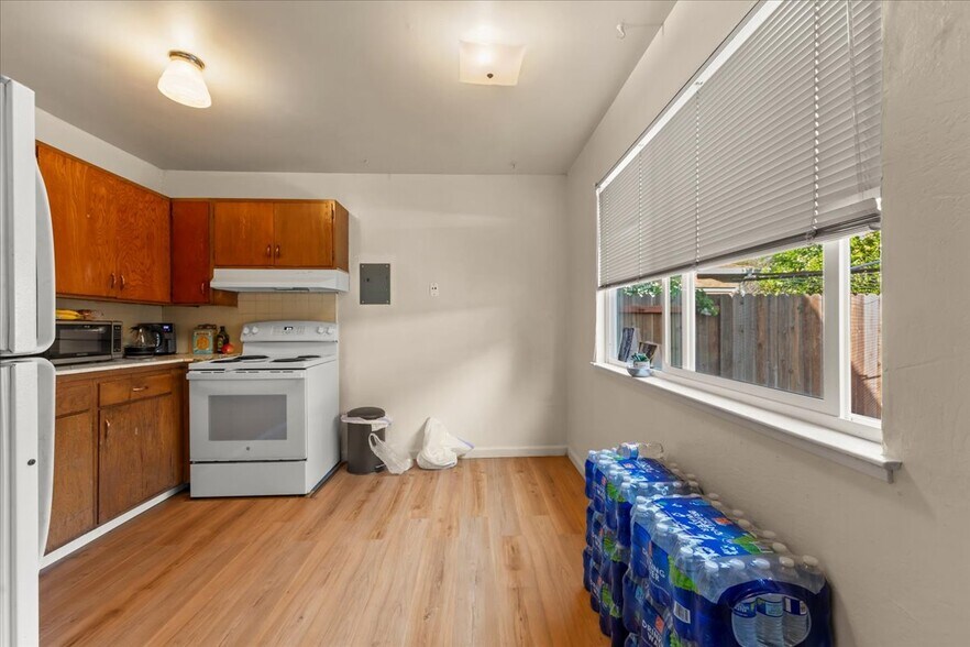 More Photos Of 311 7th St, Davis Apartments For Sale