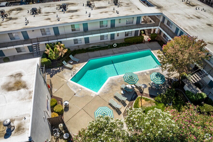 More Photos Of 1400 Fulton Ave, Sacramento Apartments For Sale