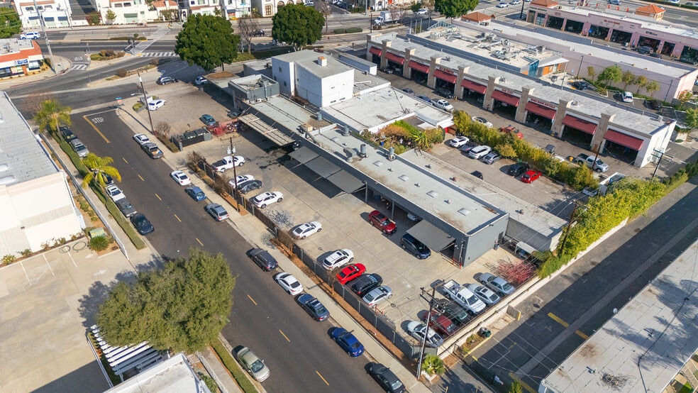 More Photos Of 42 W Live Oak Ave, Arcadia Auto Repair For Sale