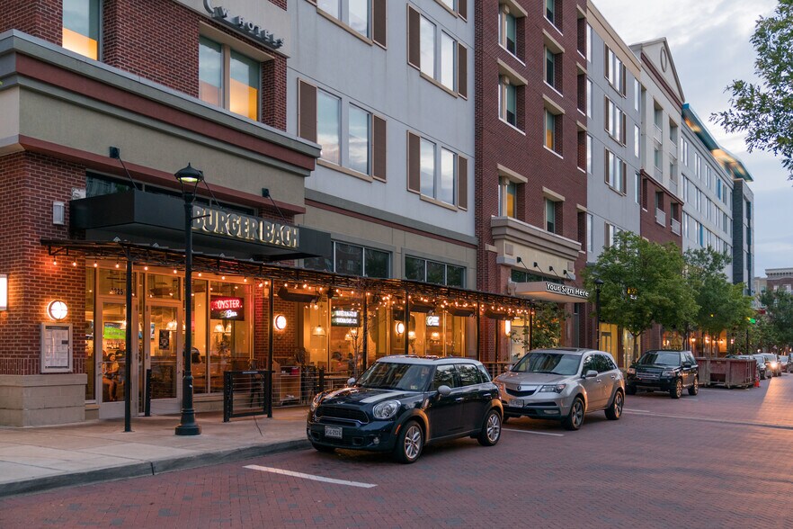 Primary Photo Of 2231-2251 Old Brick Rd, Glen Allen General Retail For Lease