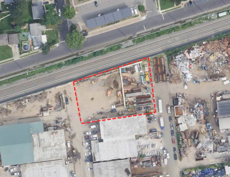 More Photos Of 128 Magnolia Ave, Westbury Land For Lease