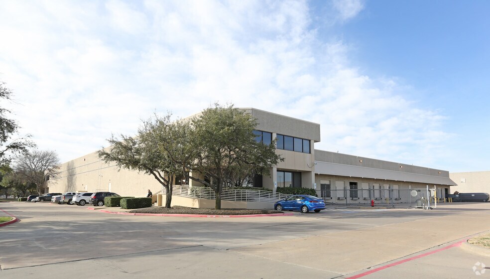 Primary Photo Of 1100 W Royal Ln, Irving Distribution For Lease