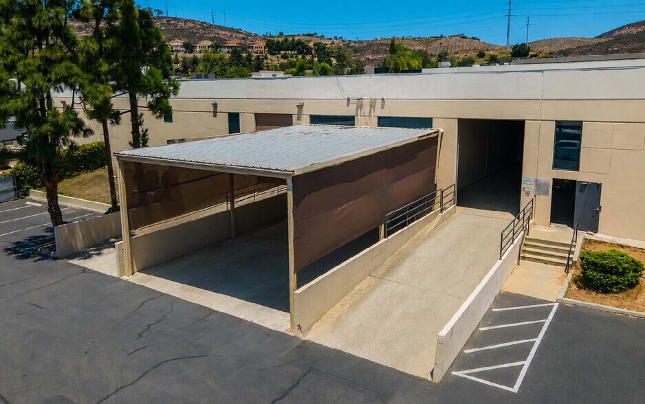 More Photos Of 1873 Diamond St, San Marcos Warehouse For Sale