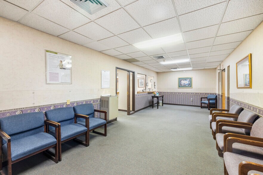 More Photos Of 1612 W Plaza Dr, Tallahassee Medical For Sale