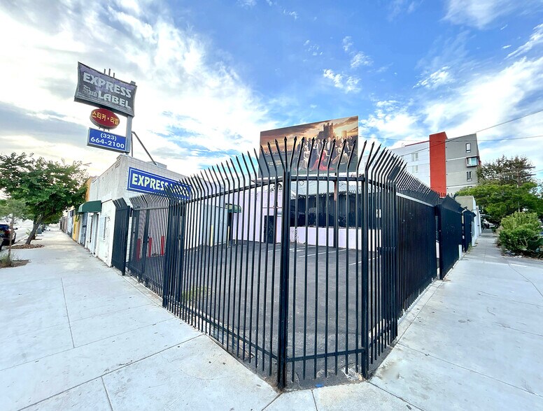 More Photos Of 3651 Beverly Blvd, Los Angeles Storefront For Lease