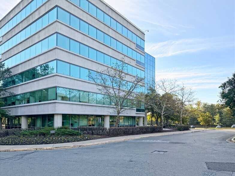 More Photos Of 4041 Powder Mill Rd, Beltsville Coworking Space