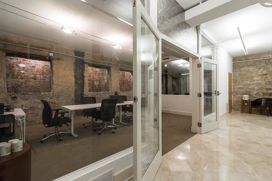 More Photos Of 675 Seminole Ave NE, Atlanta Office For Sale