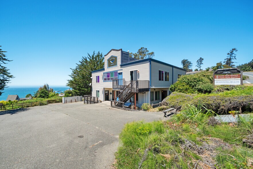 More Photos Of 39000 1 hwy, Gualala Flex For Sale