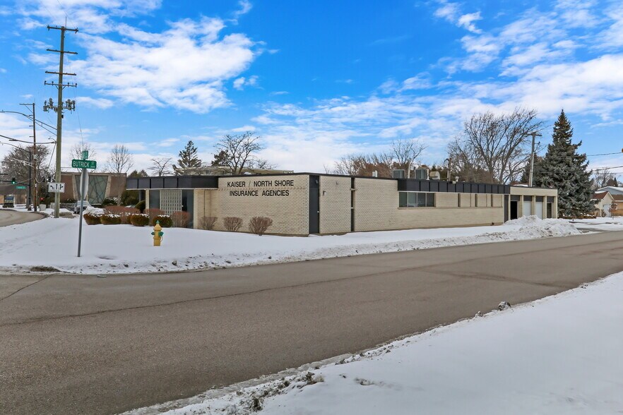 Primary Photo Of 1400 Sunset Ave, Waukegan Medical For Sale