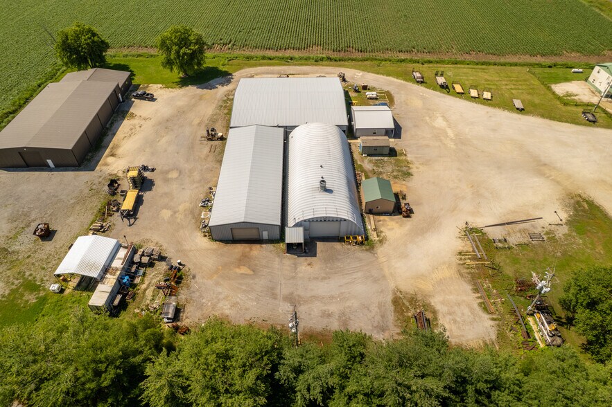 More Photos Of 2946 State Highway V, Matthews Warehouse For Sale