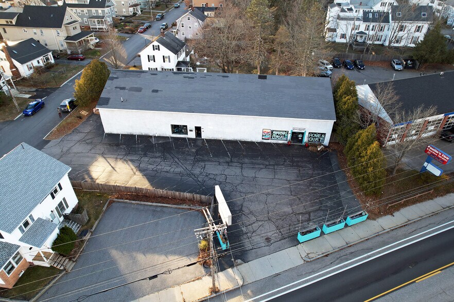 More Photos Of 1026 Forest Ave, Portland General Retail For Sale