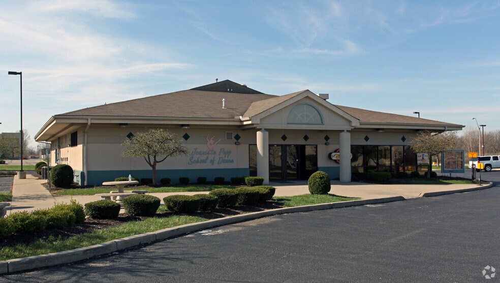 More Photos Of 7791-7825 Waynetowne Blvd, Dayton Unknown For Lease