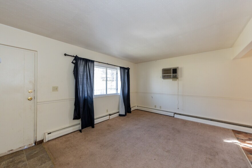 More Photos Of 10-36 Linda St, Tallmadge Apartments For Sale