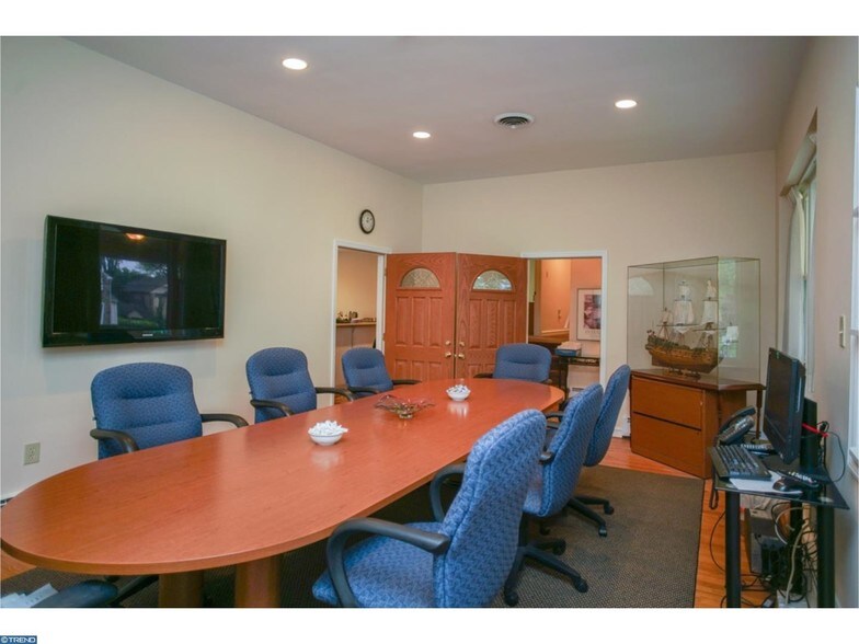 More Photos Of 1 N Ormond Ave, Havertown Office For Lease