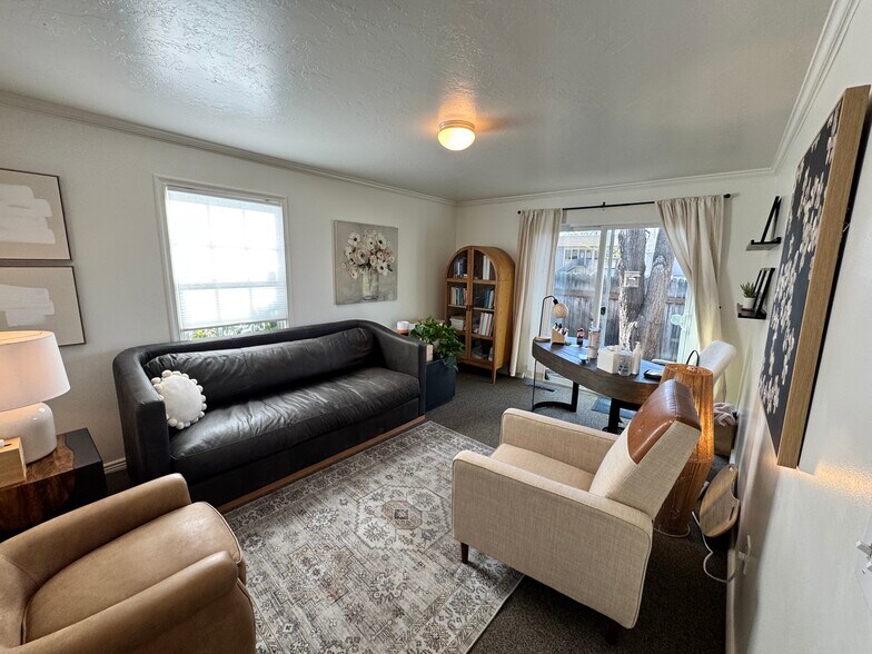 More Photos Of 150 S 600 E, Salt Lake City Office Residential For Lease