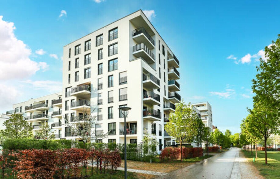 More Photos Of Southeast Corner of Marion Street & Archibald Stre, Winnipeg Land For Sale