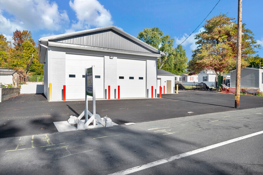 More Photos Of 6725 Governor Printz Blvd, Wilmington Warehouse For Lease