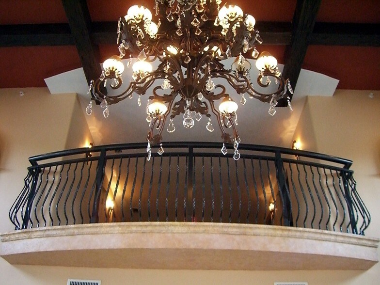 More Photos Of 5001-5005 S Cooper St, Arlington Storefront Retail Office For Lease