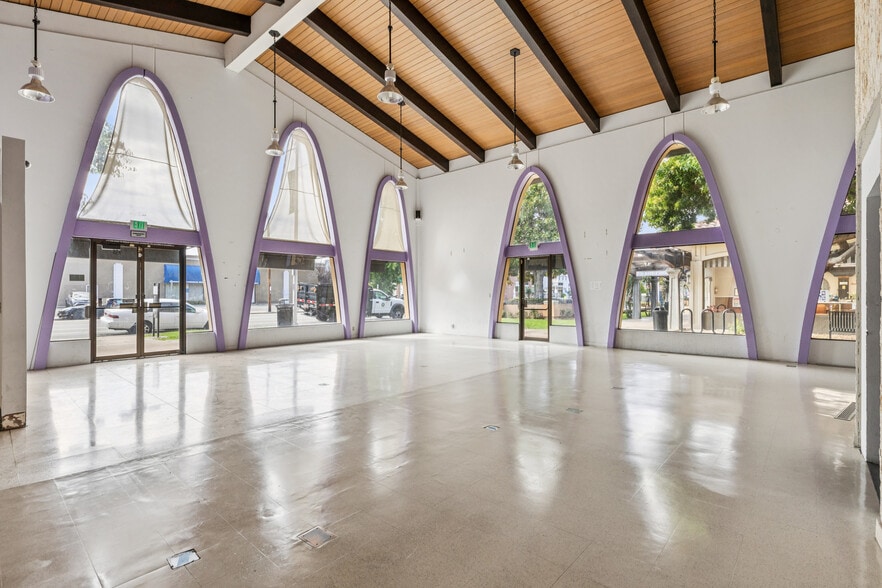 Primary Photo Of 951 Monroe St, Santa Clara Freestanding For Sale