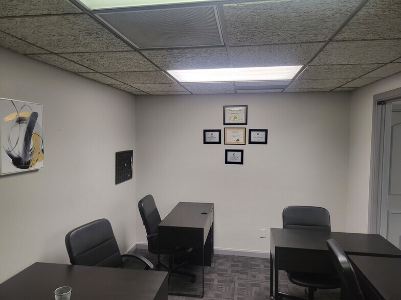 More Photos Of 4885 S 900 E, Salt Lake City Coworking Space